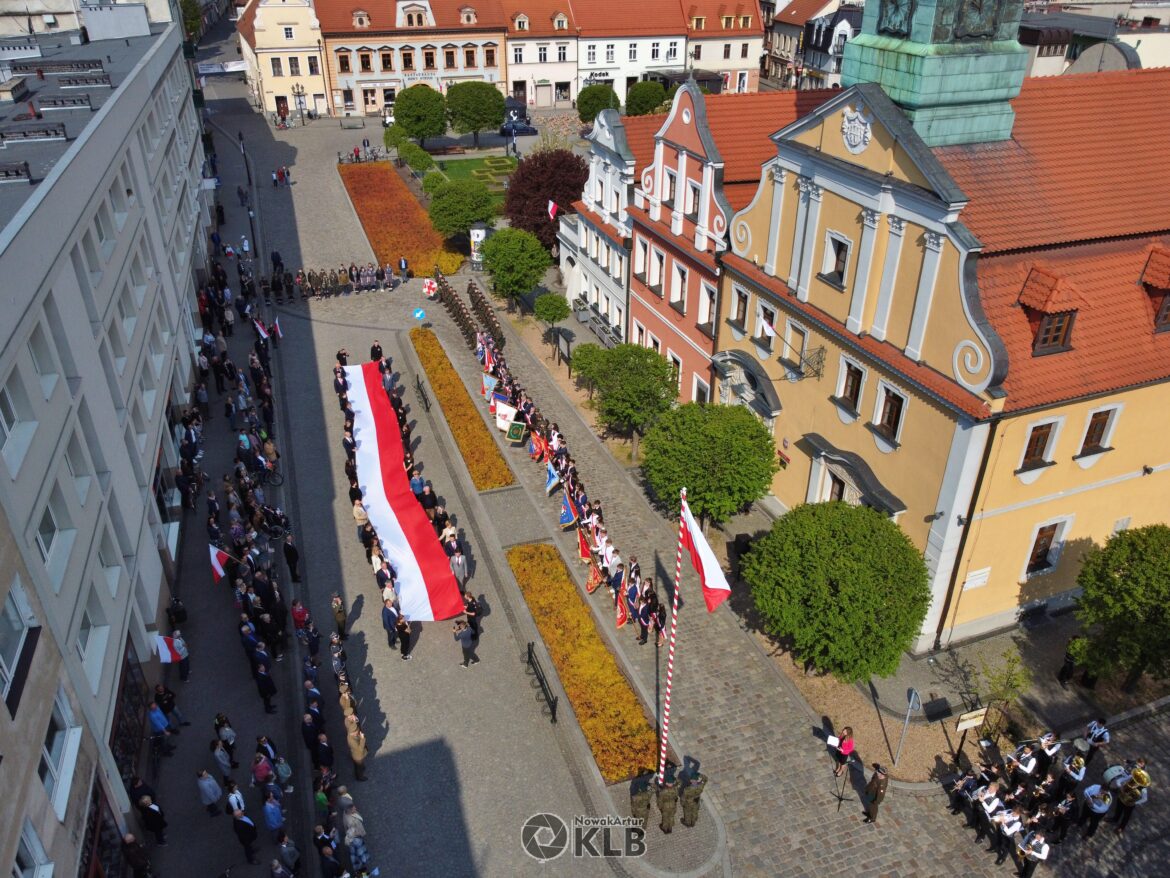 Biało- czerwona rzeka w Kluczborku