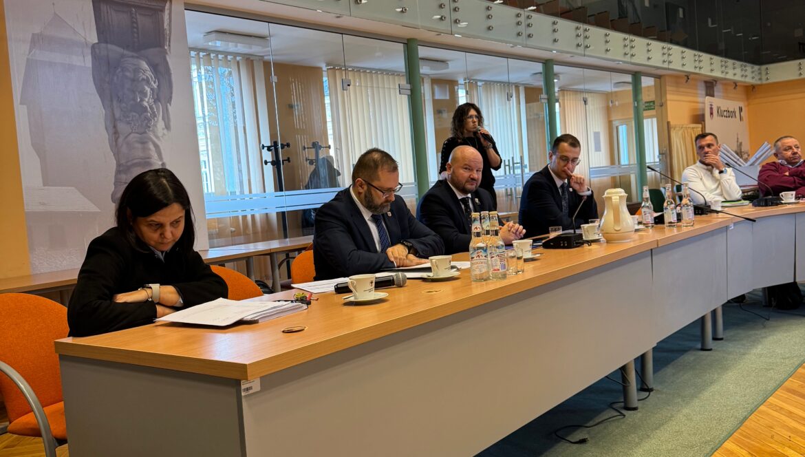 Budżet powiatu na 2025 r. uchwalony